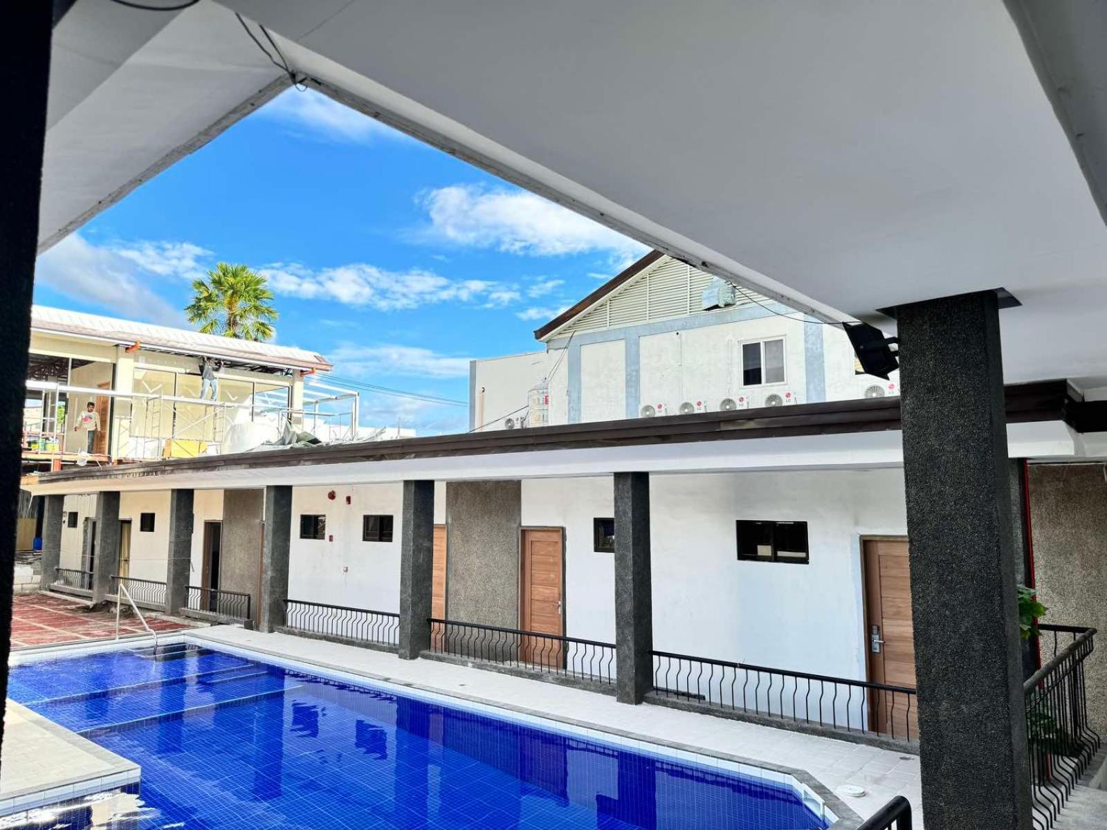 Bavarian Guest House Angeles Exterior photo